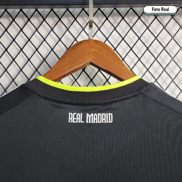 CAMISETA REAL MADRID 2010/11 (2DA EQUIPACIÓN)