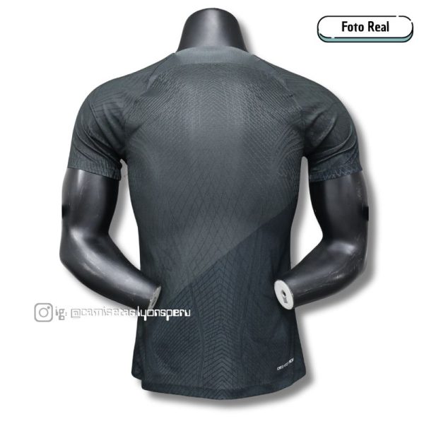 CAMISETA PORTUGAL 2023 VERSIÓN JUGADOR (BLACK EDITION)