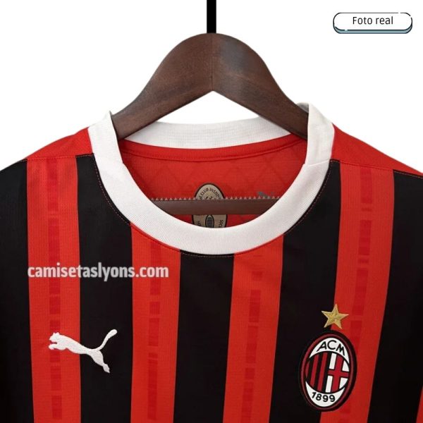 AC MILAN 2024/25 (1ERA EQUIPACIÓN) VERSIÓN FAN