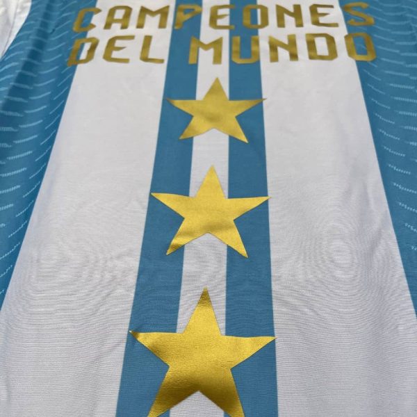 ARGENTINA 2022/23 VERSIÓN JUGADOR (DORSAL ESPECIAL – CAMPEONES DEL MUNDO)