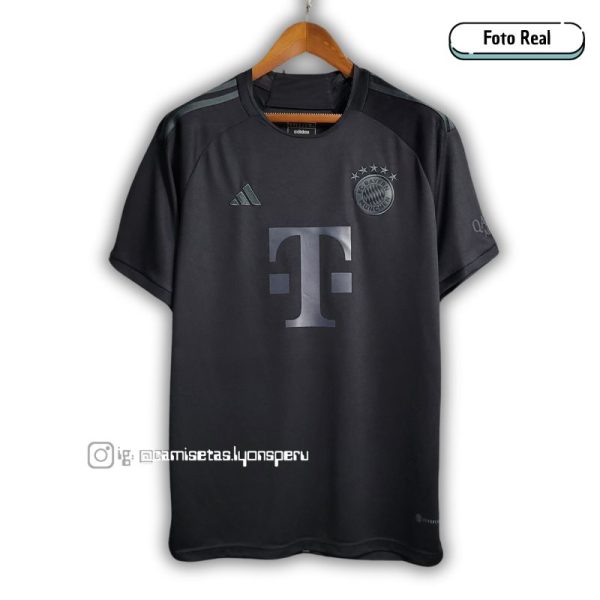 FC BAYERN MUNICH 2023/24 (BLACKOUT) VERSIÓN FAN
