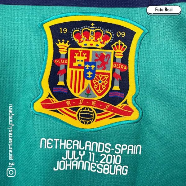 ESPAÑA 2010 (PORTERO) IKER CASILLAS