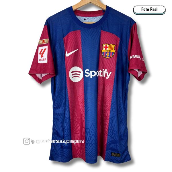 FC BARCELONA 2023/24 (1ERA EQUIPACIÓN) VERSION JUGADOR