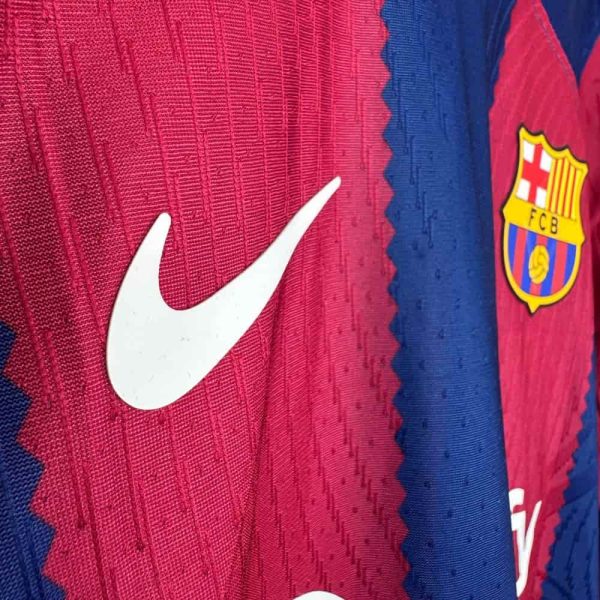 FC BARCELONA 2023/24 VERSION JUGADOR – KAROL G