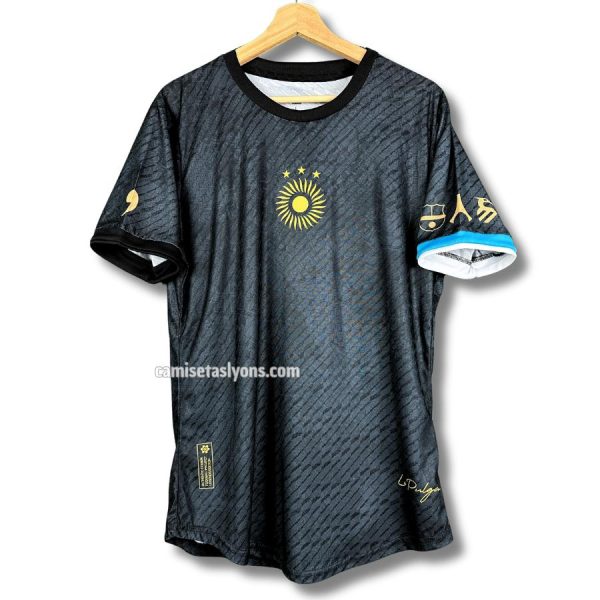 CAMISETA ARGENTINA MESSI GOAT EDITION – VERSIÓN JUGADOR