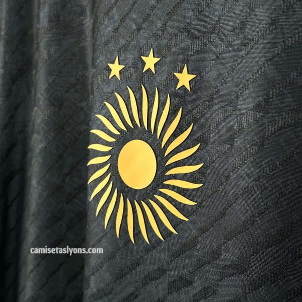 CAMISETA ARGENTINA MESSI GOAT EDITION – VERSIÓN JUGADOR