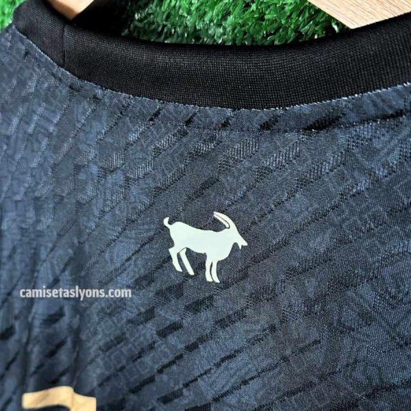 CAMISETA ARGENTINA MESSI GOAT EDITION – VERSIÓN JUGADOR