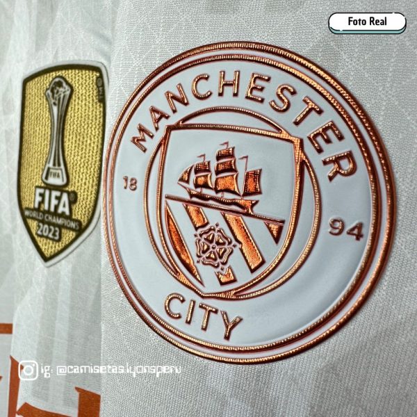 MANCHESTER CITY 2023/24 (2DA EQUIPACIÓN) VERSIÓN JUGADOR