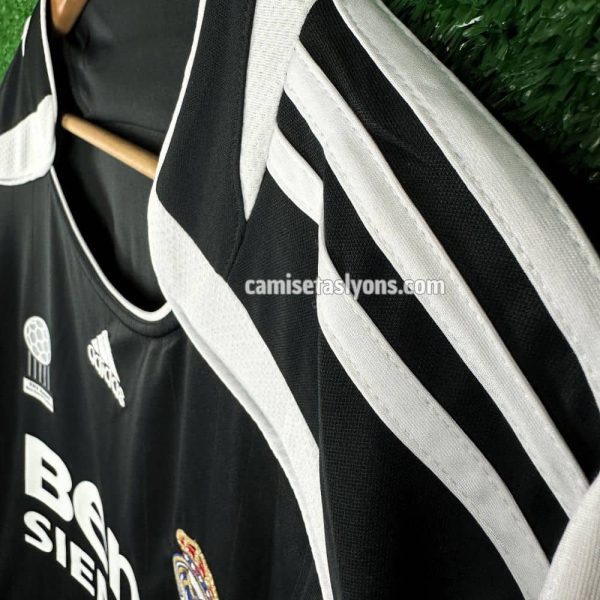 CAMISETA REAL MADRID 2006/07 (2DA EQUIPACIÓN)