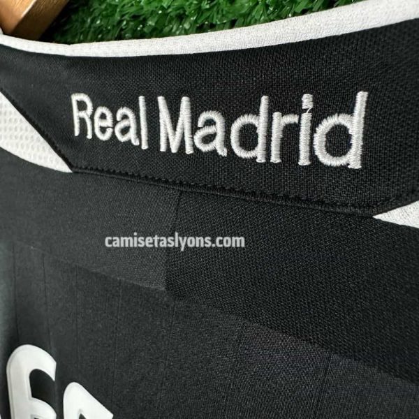 CAMISETA REAL MADRID 2006/07 (2DA EQUIPACIÓN)