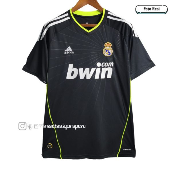 CAMISETA REAL MADRID 2010/11 (2DA EQUIPACIÓN)