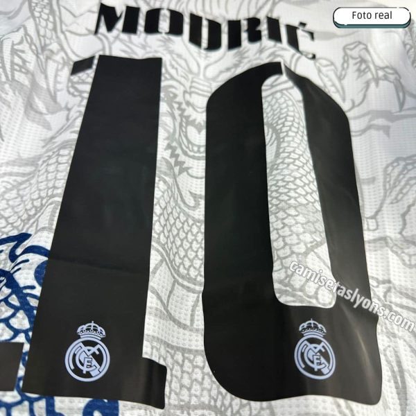 CAMISETA REAL MADRID 2023 DRAGÓN CHINO – VERSIÓN JUGADOR