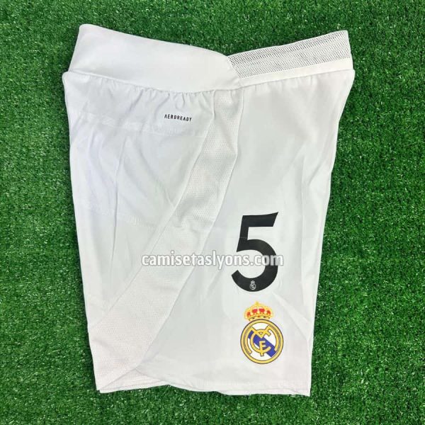 SHORTS REAL MADRID 2024/25 (1ERA EQUIPACIÓN) – VERSIÓN JUGADOR