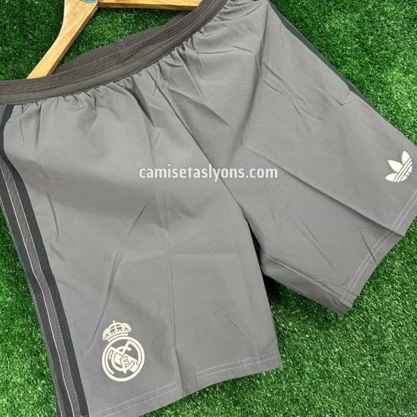 SHORTS REAL MADRID 2024/25 (3ERA EQUIPACIÓN) – VERSIÓN JUGADOR