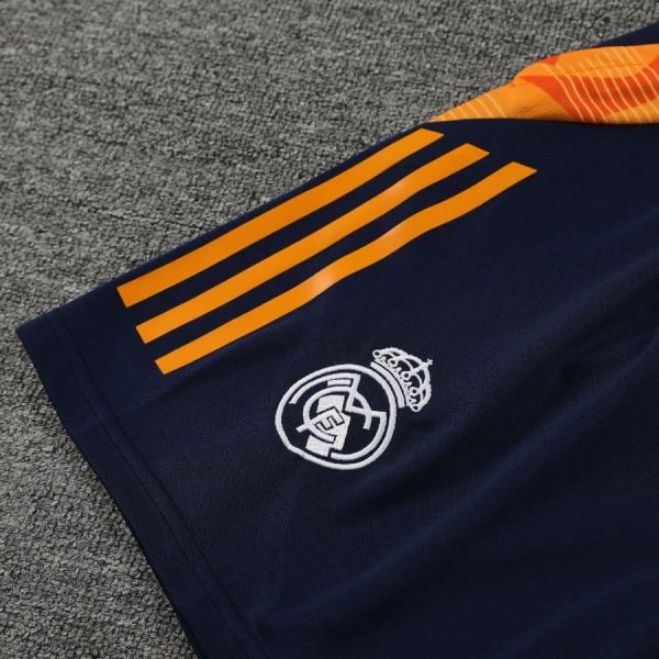 REAL MADRID 2024/25 – KIT DE ENTRENAMIENTO MANGA CORTA