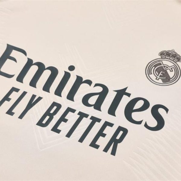 REAL MADRID 2024/25 TRACKSUIT/CHÁNDAL (SUDADERA Y PANTALÓN)