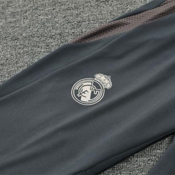 REAL MADRID 2024/25 TRACKSUIT/CHÁNDAL (SUDADERA Y PANTALÓN)