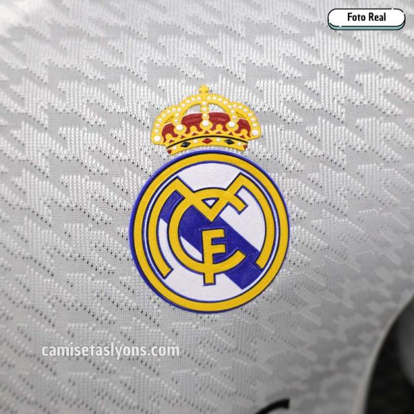 REAL MADRID 2024/25 (1ERA EQUIPACIÓN) VERSIÓN JUGADOR