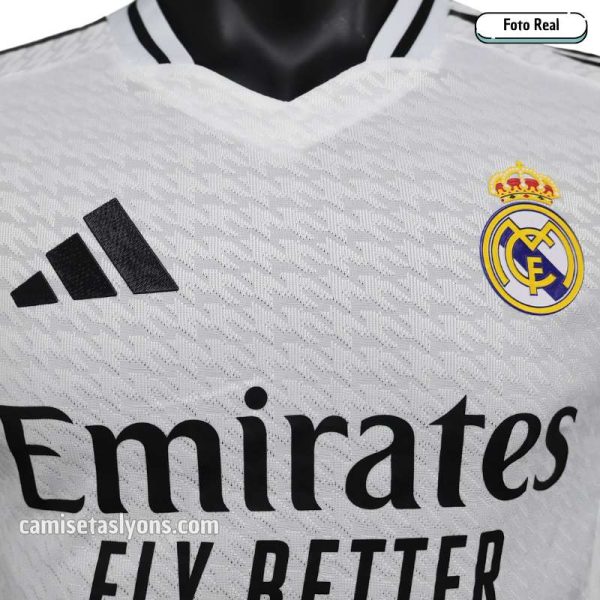 REAL MADRID 2024/25 (1ERA EQUIPACIÓN) VERSIÓN JUGADOR
