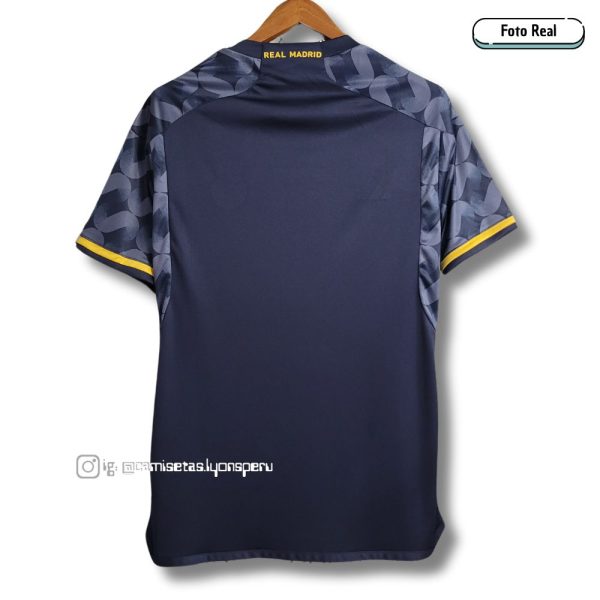 CAMISETA REAL MADRID 2023/24 VERSIÓN FAN (2DA EQUIPACIÓN)