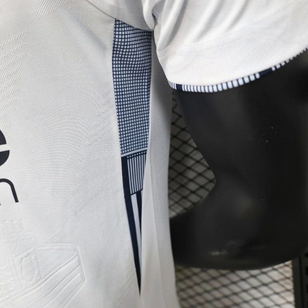 CAMISETA SANTOS 2025 VERSIÓN JUGADOR